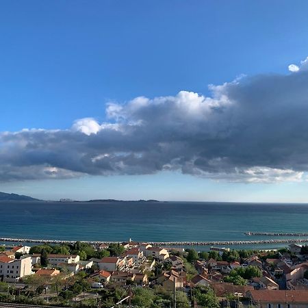 Magnifique Vue Sur La Mer ... Marseille Luaran gambar