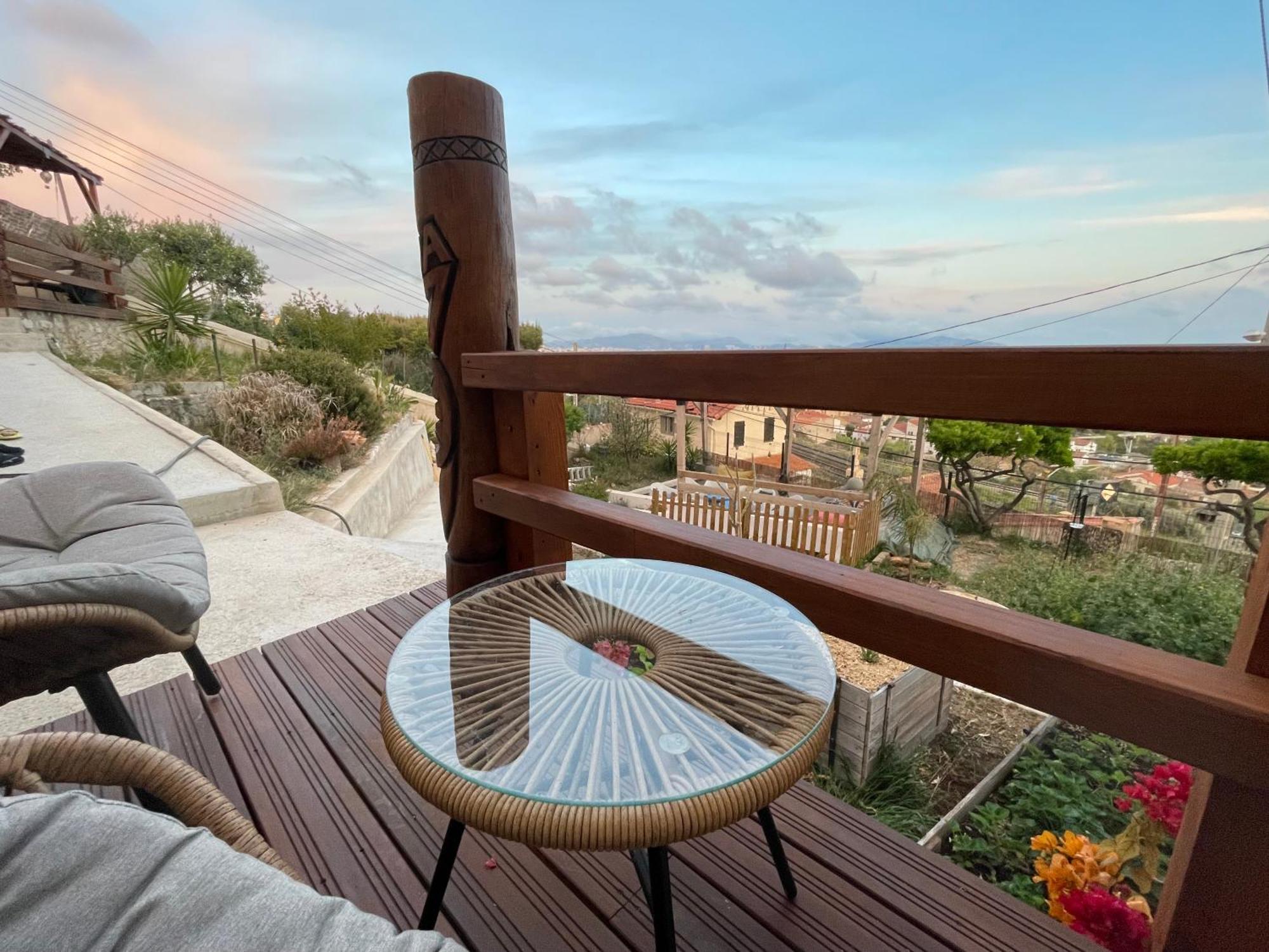 Magnifique Vue Sur La Mer ... Marseille Luaran gambar